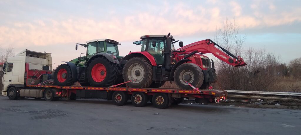 TRANSPORT TRAKTORÓW CIĄGNIKÓW ROLNICZYCH