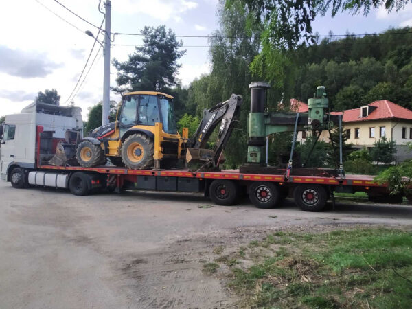 Transport maszyn budowlanych Świdnik