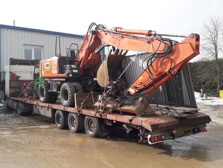 Praca kierowca C+E platforma Praca kierowca C+E Platforma mega Warszawa - Pruszków - Wołomin - Ożarów Grodzisk - Mazowiecki